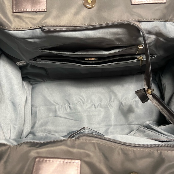 Tory Burch Pewter Large Tote - Picture 2 of 4